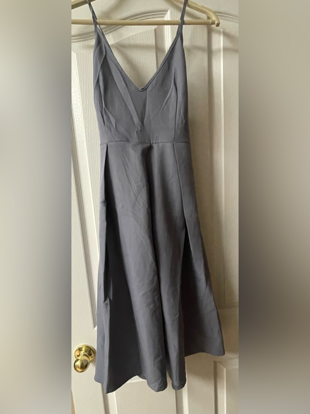 Elia Cher Formal Dress, size Sm 4/6, lavender with adjustable crossback NEW